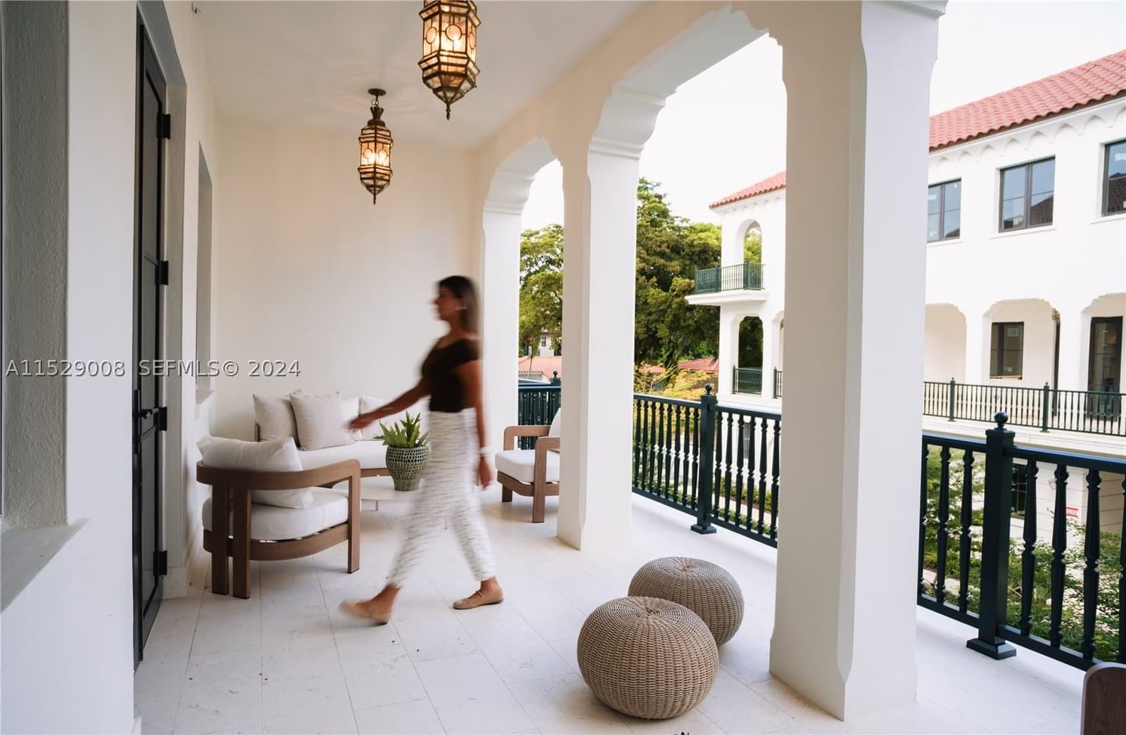 4-bedroom Townhouse — 504 Malaga Ave #T8, Coral Gables, FL 33134