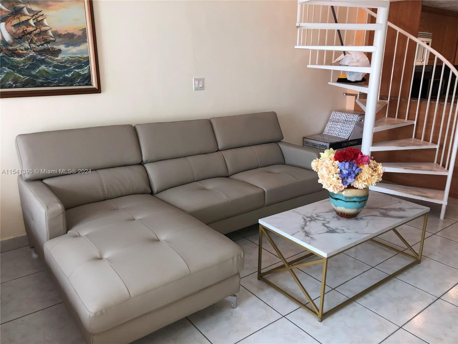 1-bedroom Townhouse — Miami Beach, FL 33140