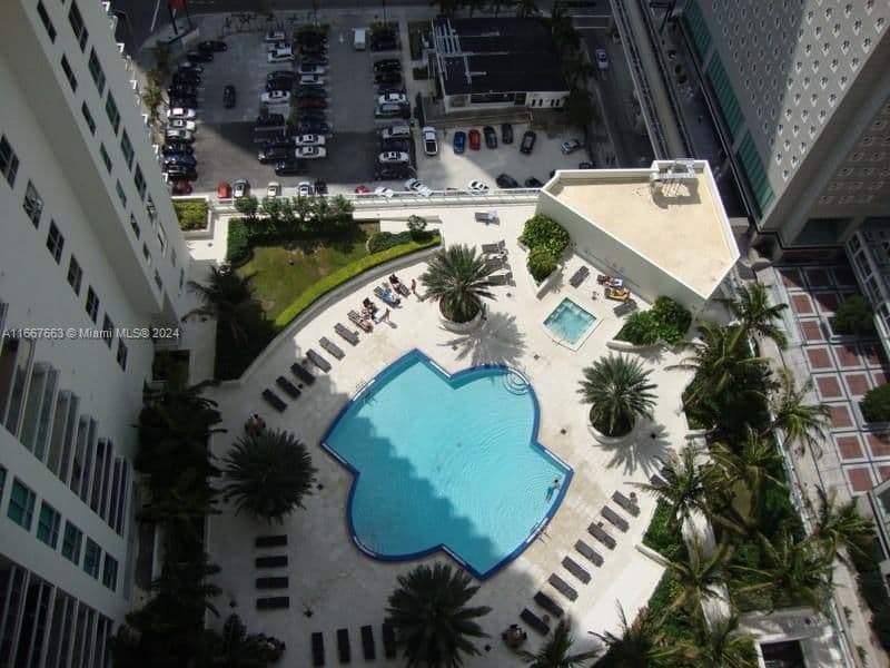 1+1 Condo — 300 Biscayne Blvd #T-1703, Miami, FL 33131