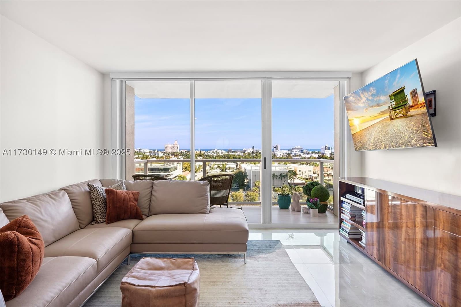 2+1 Condo — 650 West Ave #1004, Miami Beach, FL 33139
