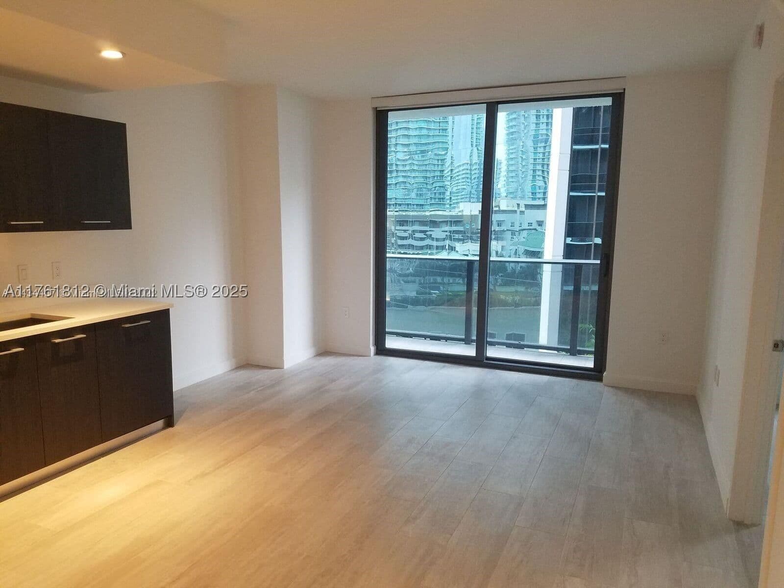 1+1 Condo — 55 9th St #1107, Miami, FL 33130