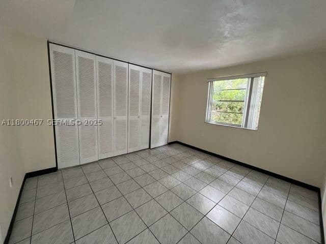 1-bedroom Condo — 7125 Dickens Ave #4, Miami Beach, FL 33141