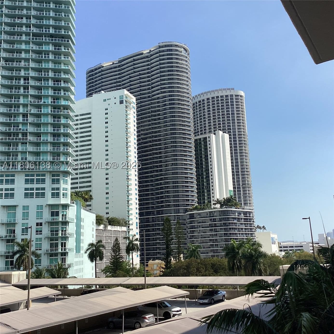 1+1 Condo — 2001 Biscayne Blvd #3503, Miami, FL 33137