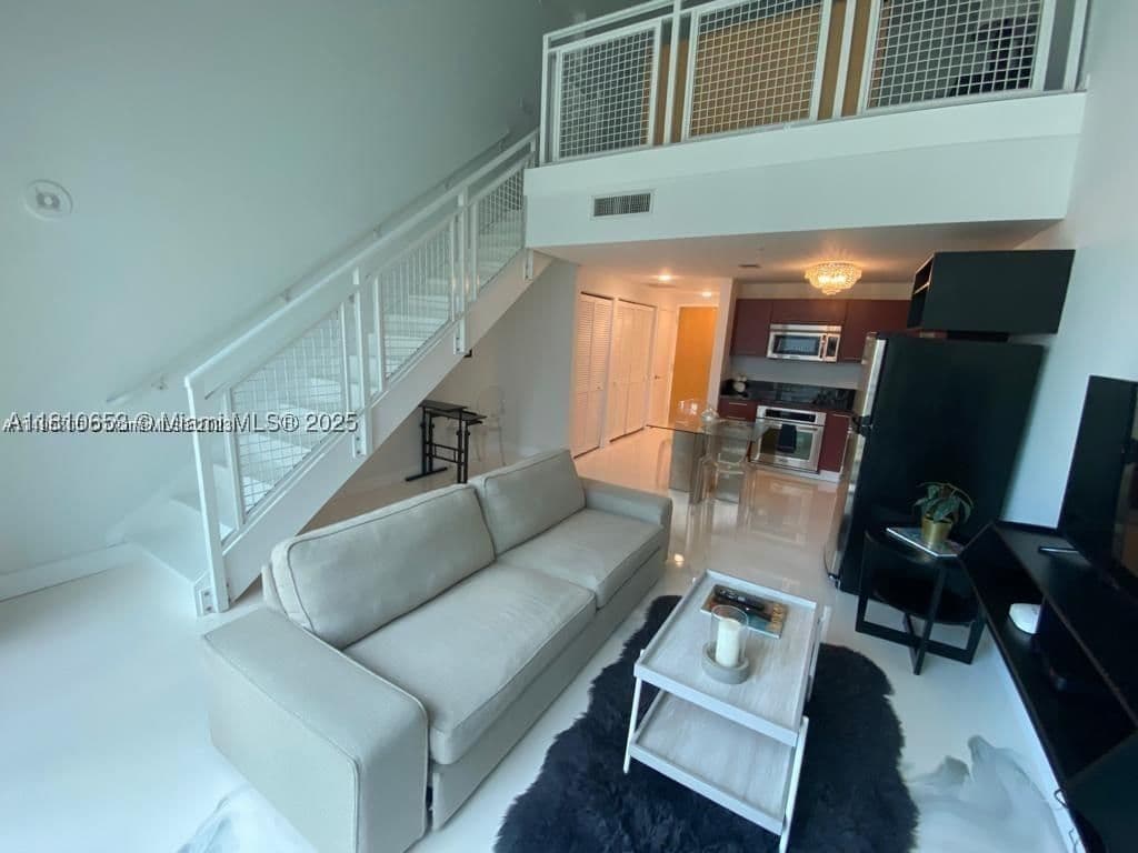 1-bedroom Condo — 244 Biscayne Blvd #643, Miami, FL 33132