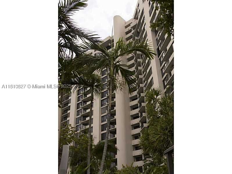 1-bedroom Condo — 520 Brickell Key Dr #A811, Miami, FL 33131