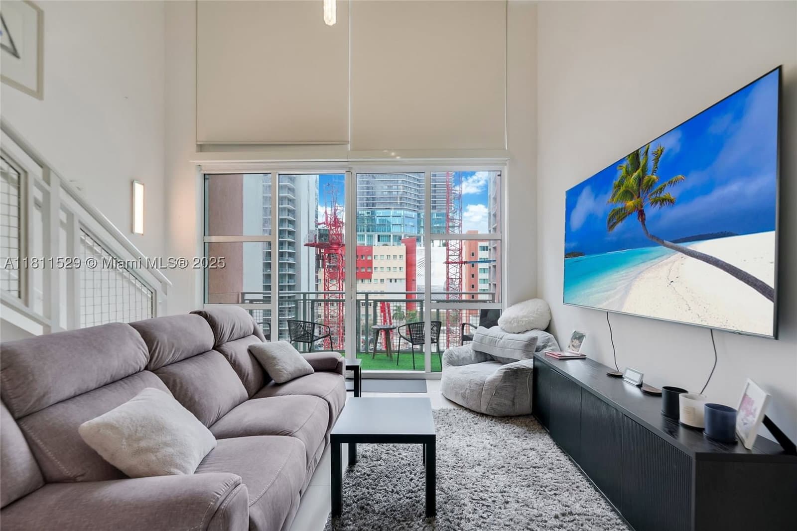 1+1 Condo — 244 Biscayne Blvd #644, Miami, FL 33132