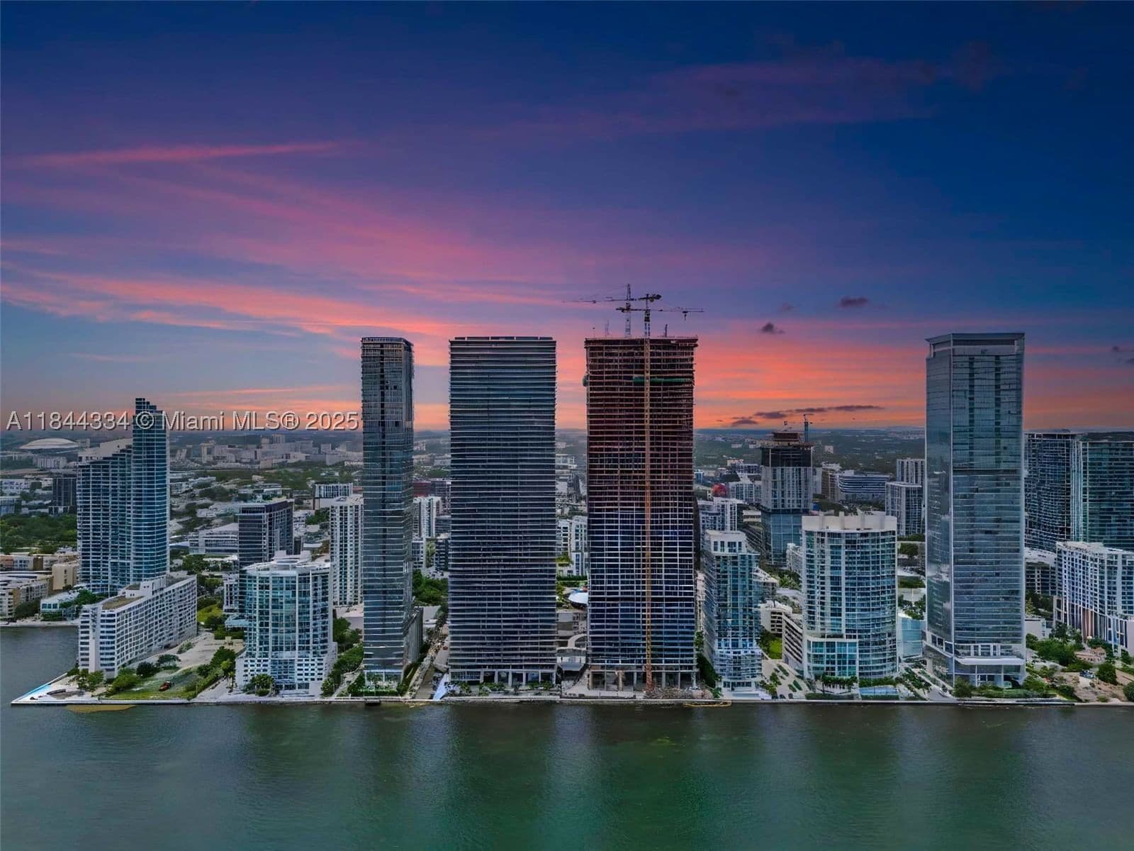 2+1 Condo — 700 24 Street #3806, Miami, FL 33137