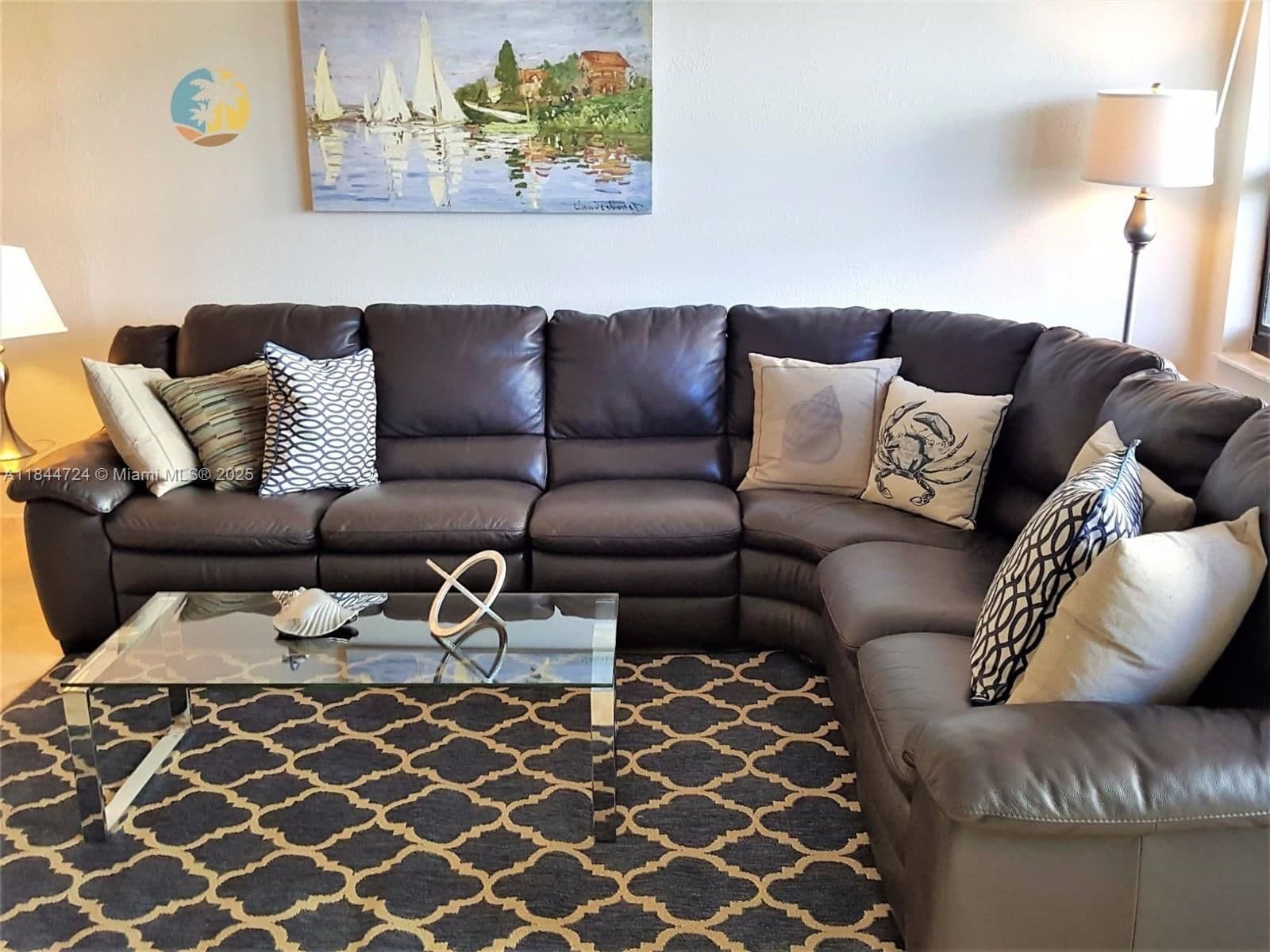 2+1 Condo — 5225 Collins Ave #510, Miami Beach, FL 33140