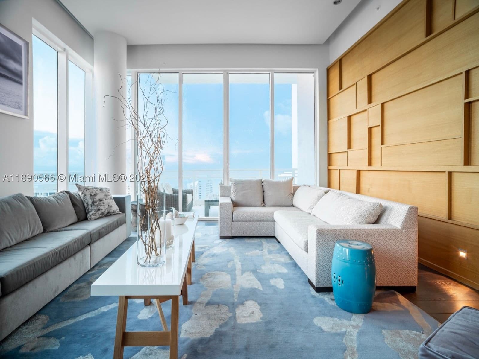 3+1 Condo — 900 Brickell Key Blvd #2204, Miami, FL 33131