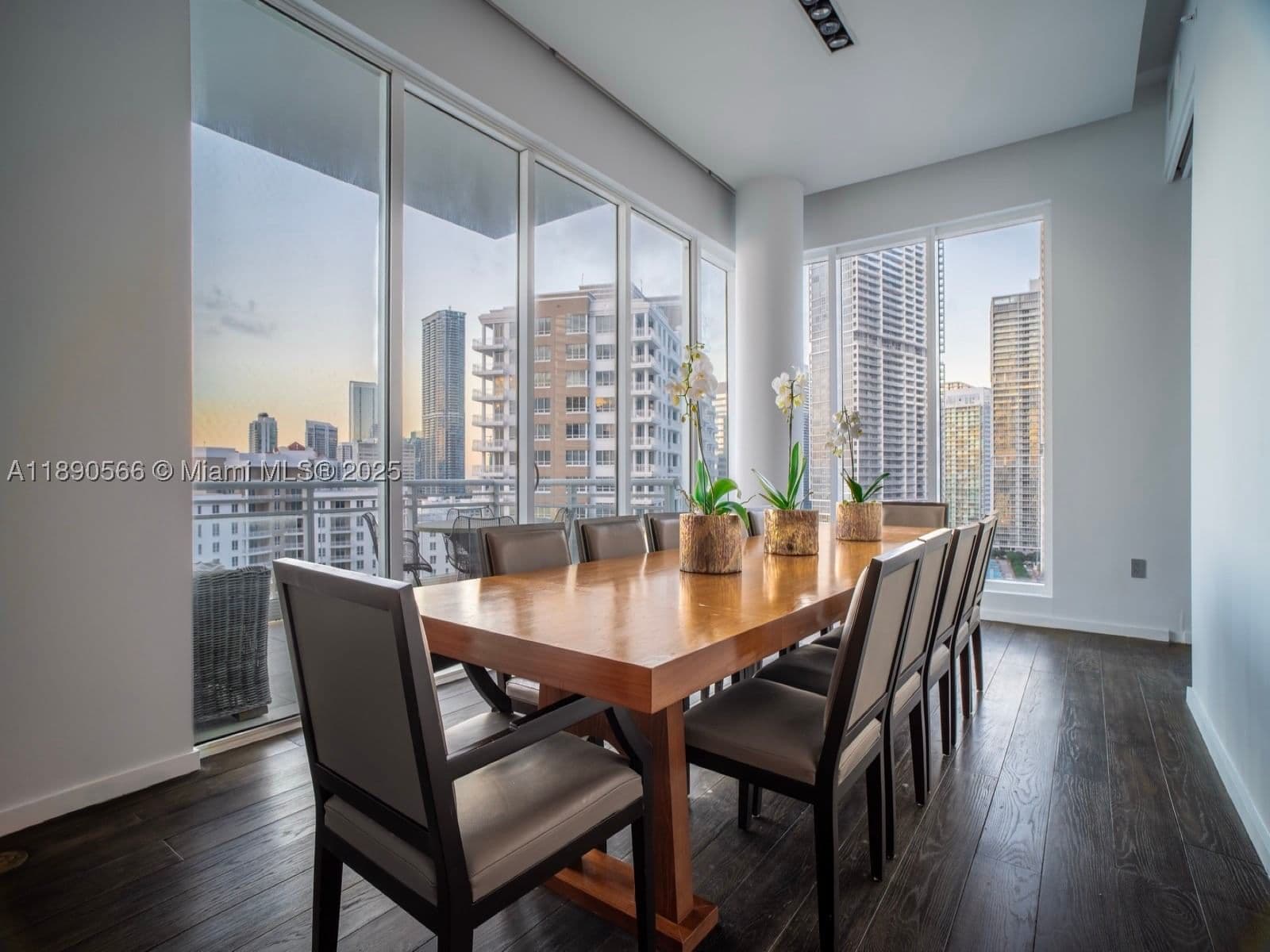3+1 Condo — 900 Brickell Key Blvd #2204, Miami, FL 33131