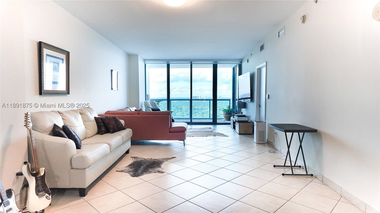 2-bedroom Condo — 601 36th St #2206, Miami, FL 33137