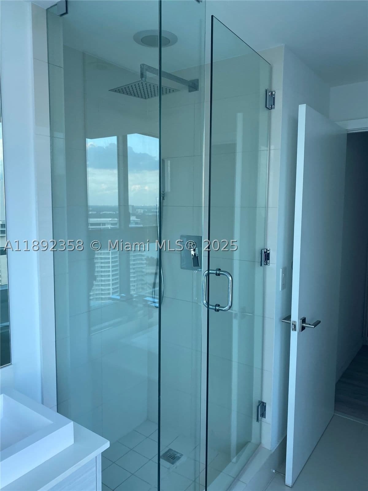 1+1 Condo — 650 32nd St #3108, Miami, FL 33137