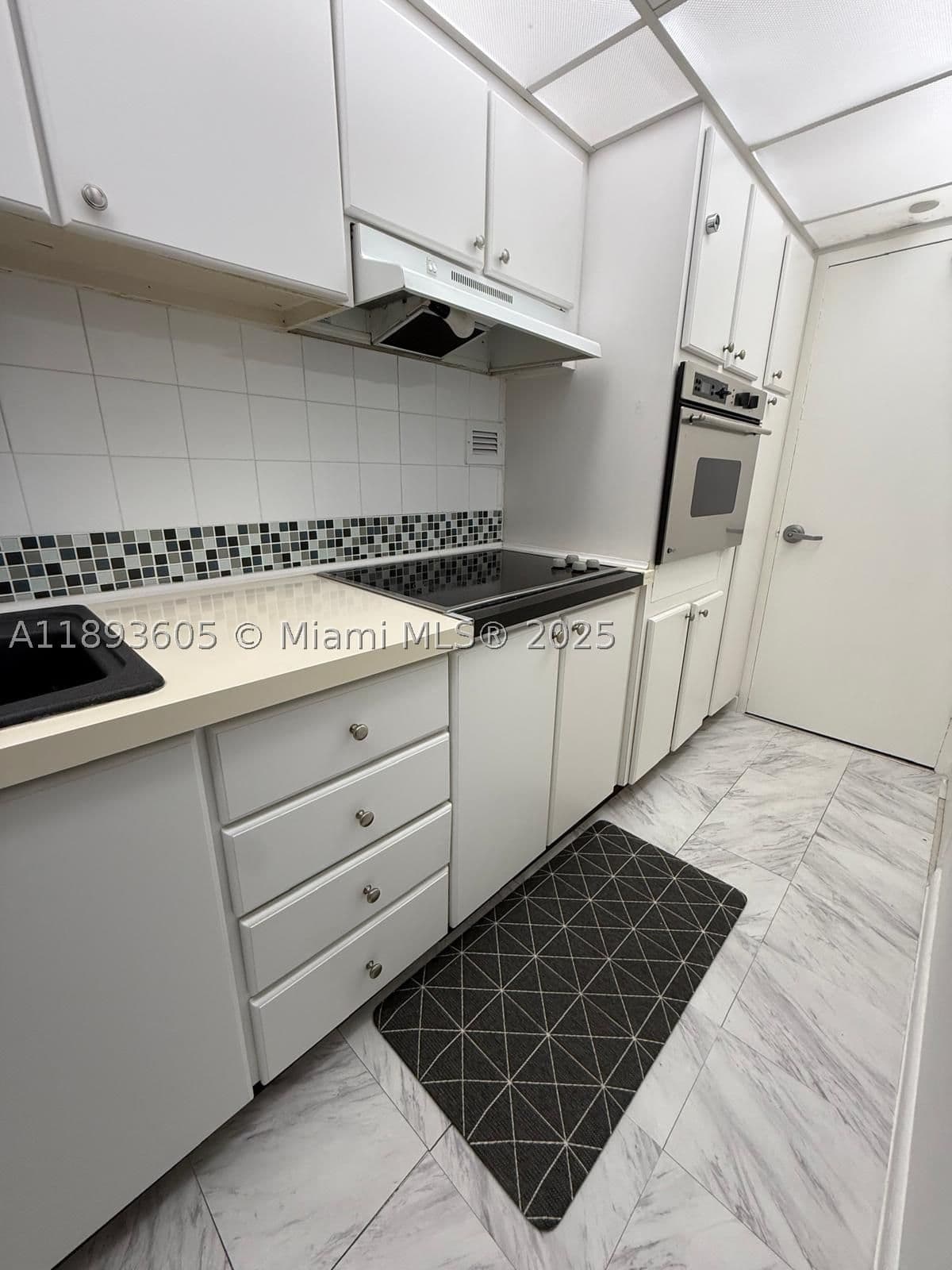 Condo — 1000 West Ave #306, Miami Beach, FL 33139