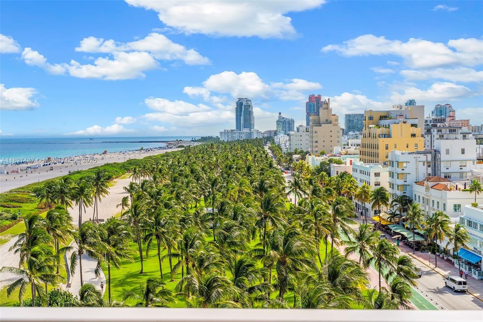2-bedroom Condo — 1455 Ocean Dr #1003, Miami Beach, FL 33139