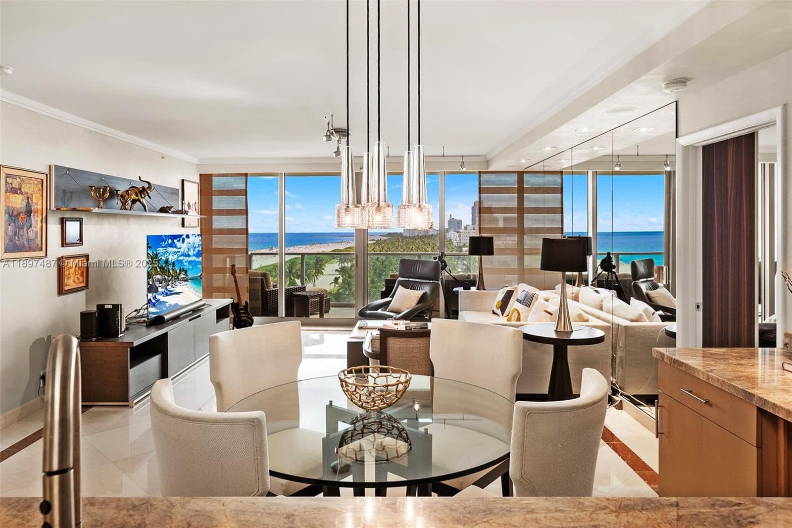 2-bedroom Condo — 1455 Ocean Dr #1003, Miami Beach, FL 33139