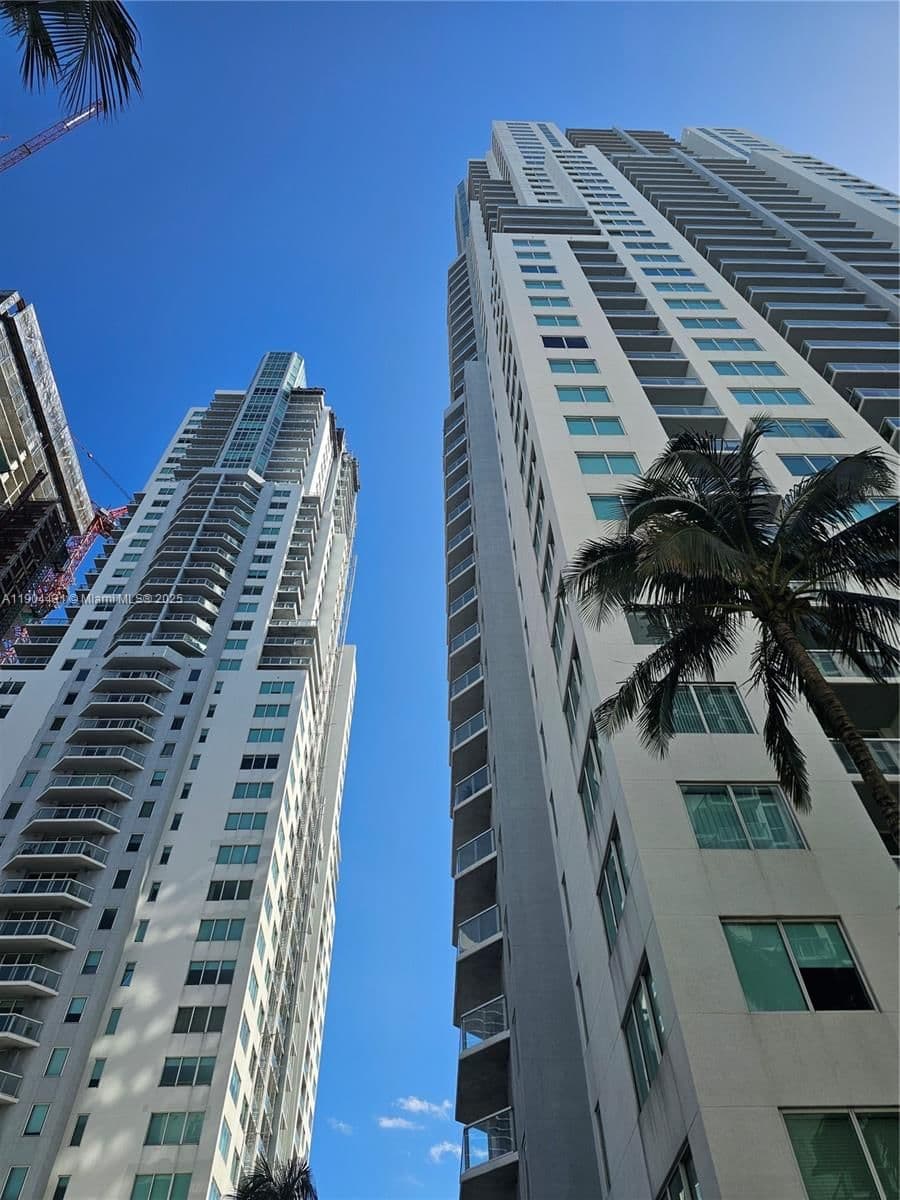2+1 Condo — 244 Biscayne Blvd #303, Miami, FL 33132