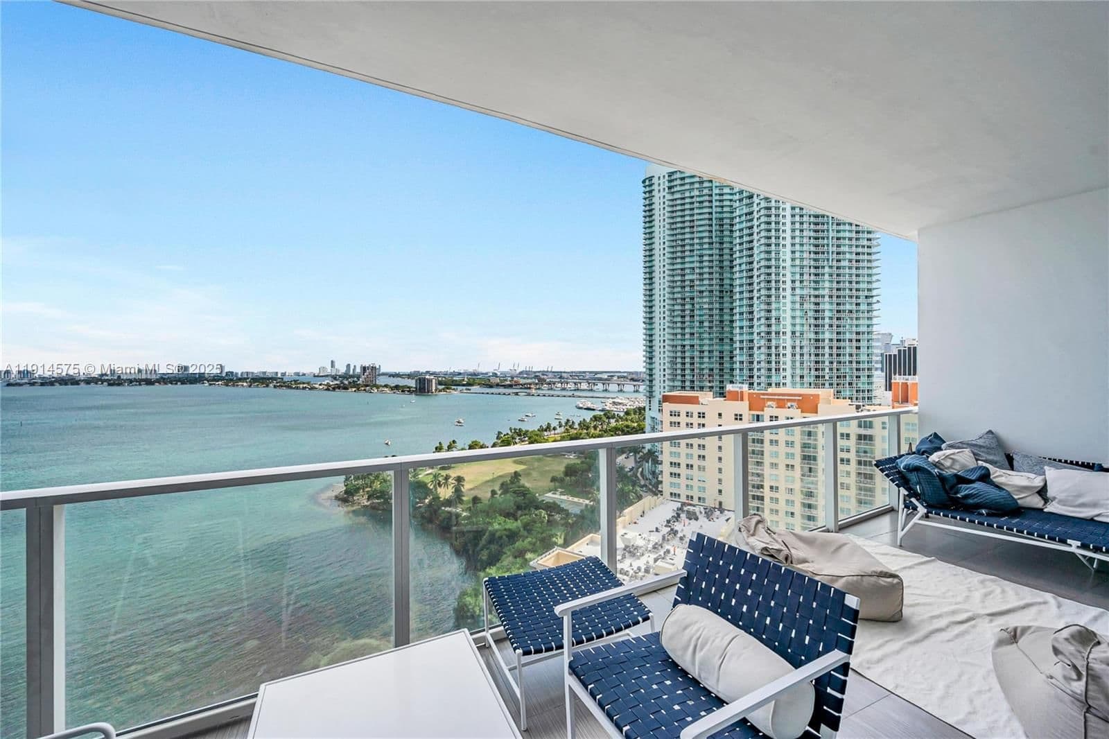 2+1 Condo — 2020 Bayshore Dr #1906, Miami, FL 33137