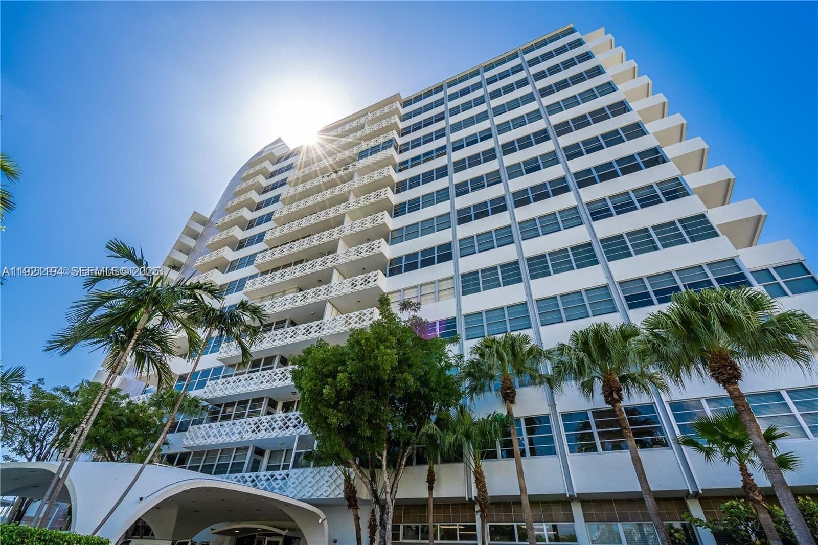 Condo — 20 Island Ave #1415, Miami Beach, FL 33139