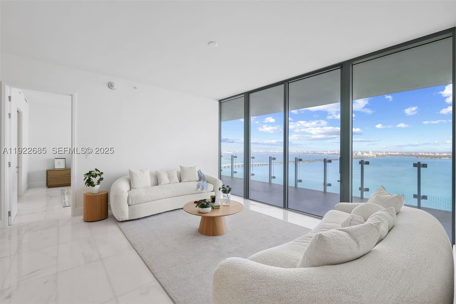 2+1 Condo — 700 26 Ter #3602, Miami, FL 33137