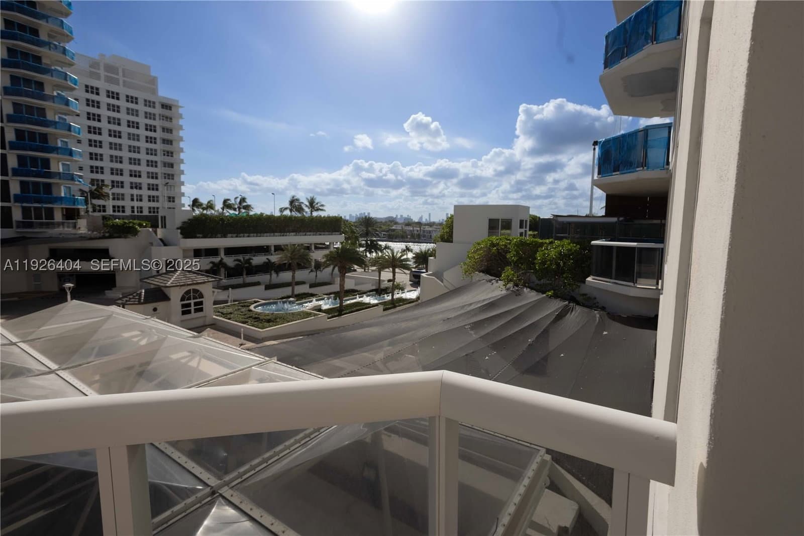 2-bedroom Apartment — 4779 Collins Ave #504, Miami Beach, FL 33140