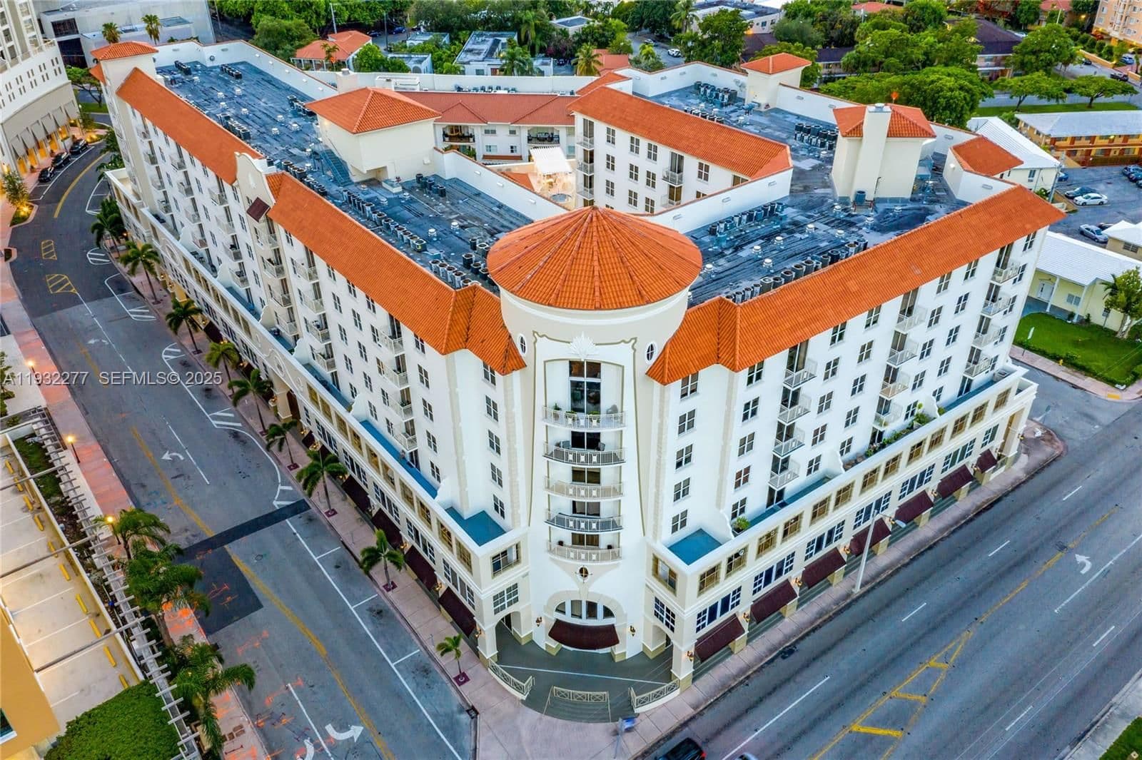 Condo — 2030 Douglas Rd #120, Coral Gables, FL 33134