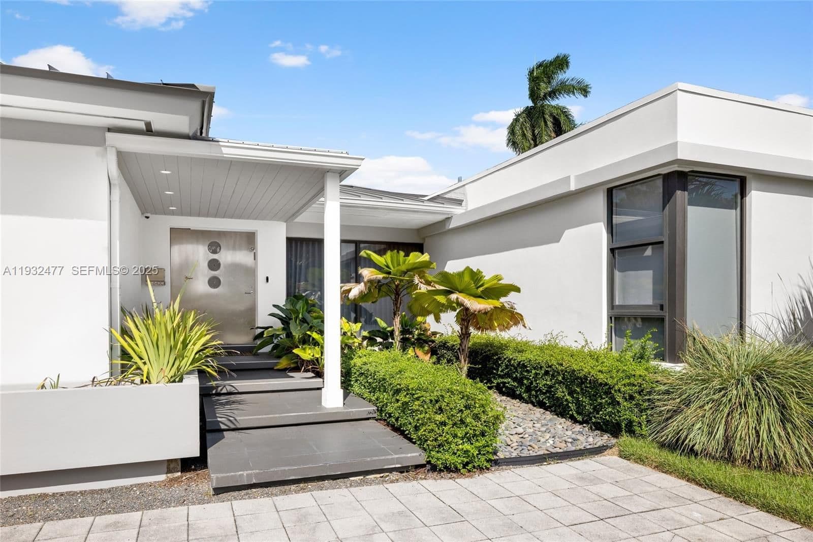 5+1 Müstakil ev — 6420 Pinetree Drive Cir, Miami Beach, FL 33141