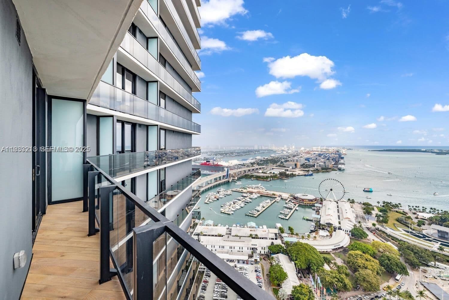 1-bedroom Condo — 398 5th St #1614, Miami, FL 33132