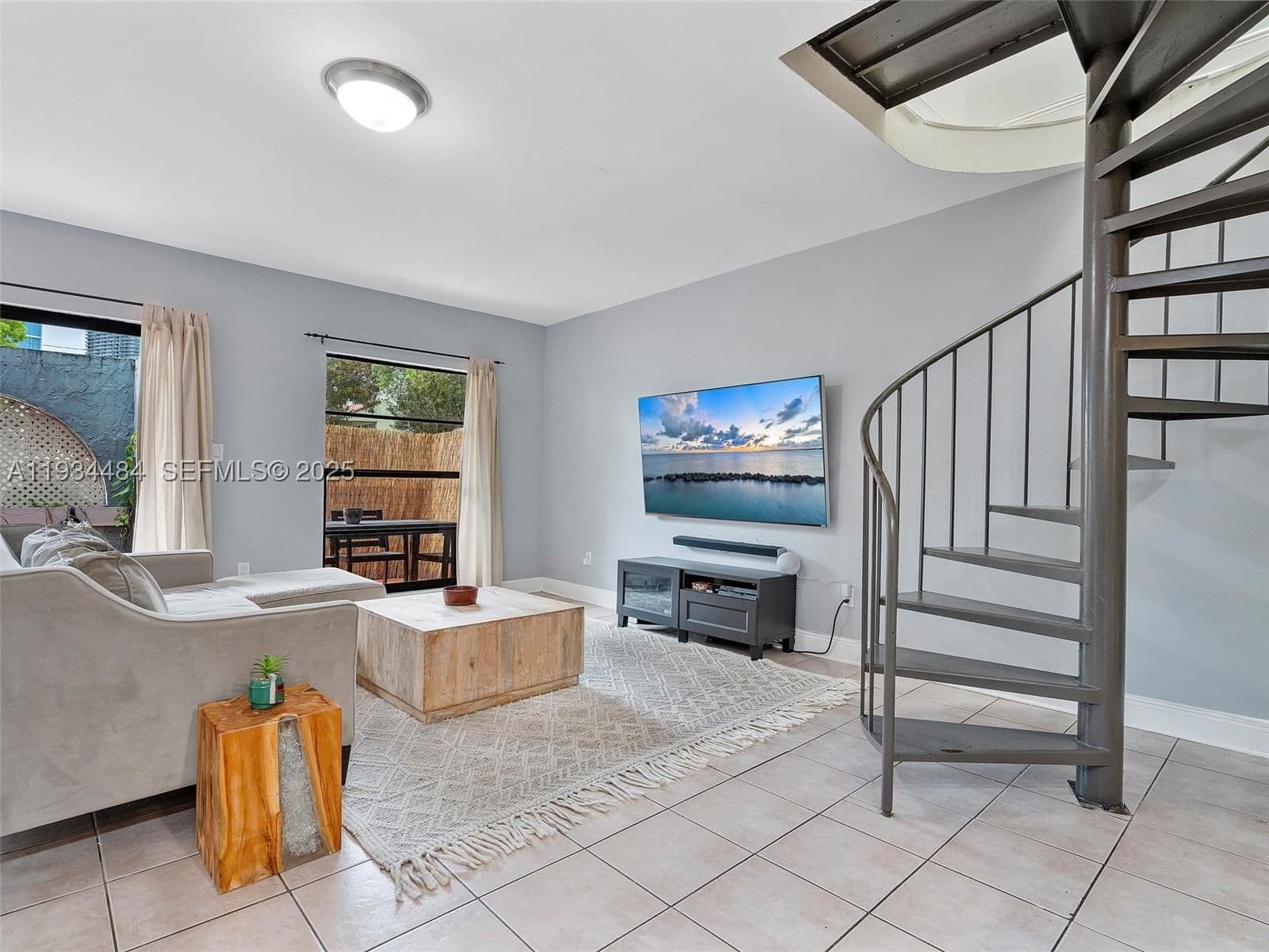 2-bedroom Townhouse — 515 38th St #10, Miami, FL 33137