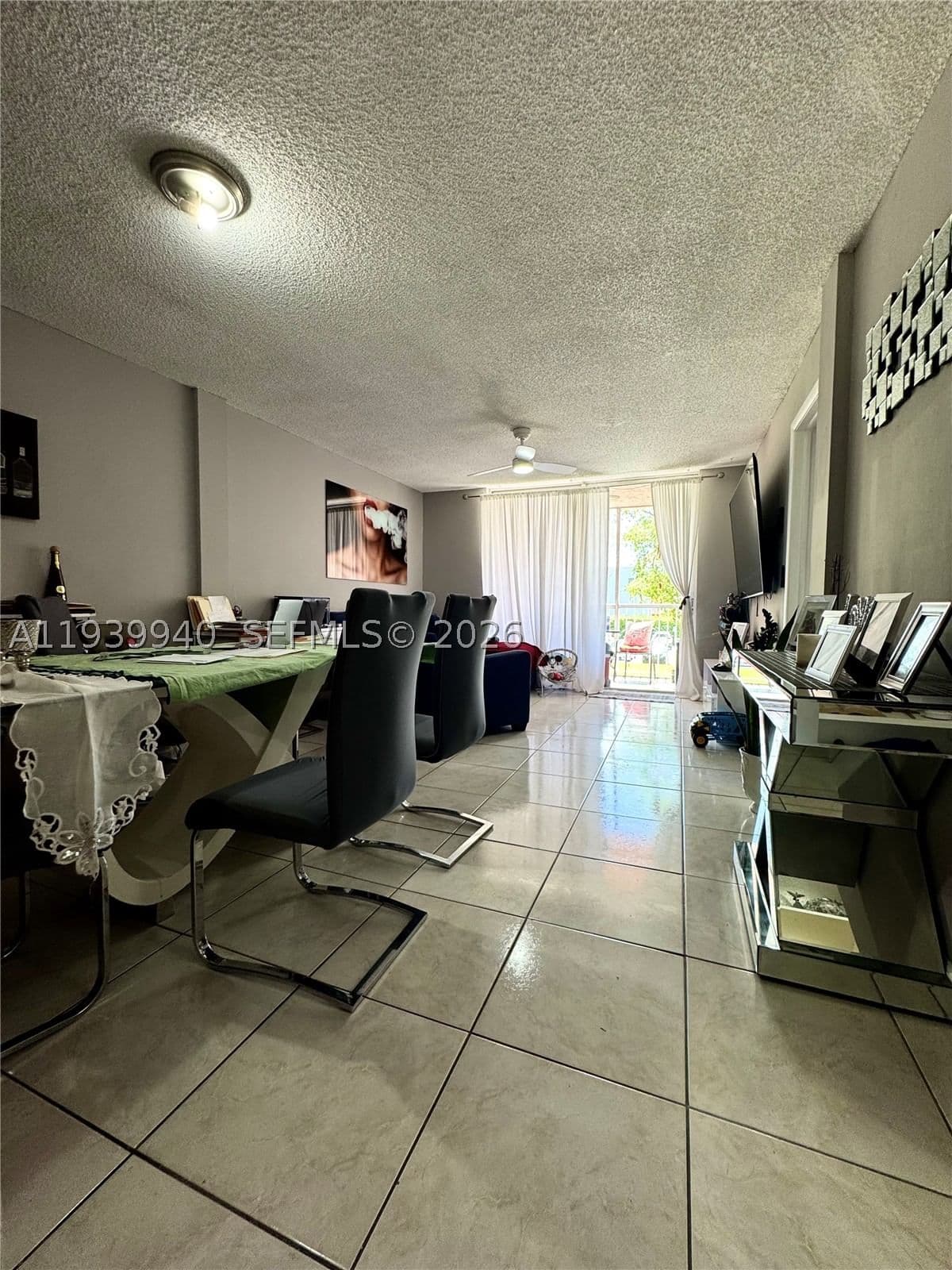 2+1 Condo — 19729 114th Ave #250, Miami, FL 33157