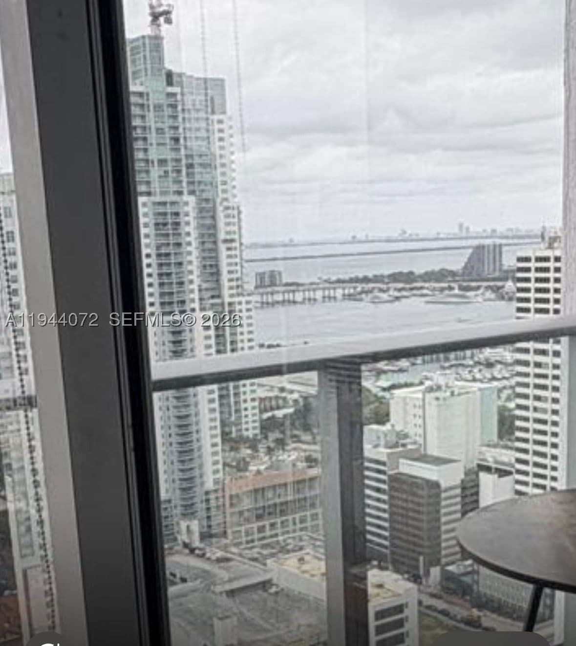 1+1 Condo — 151 1st St #3404, Miami, FL 33131