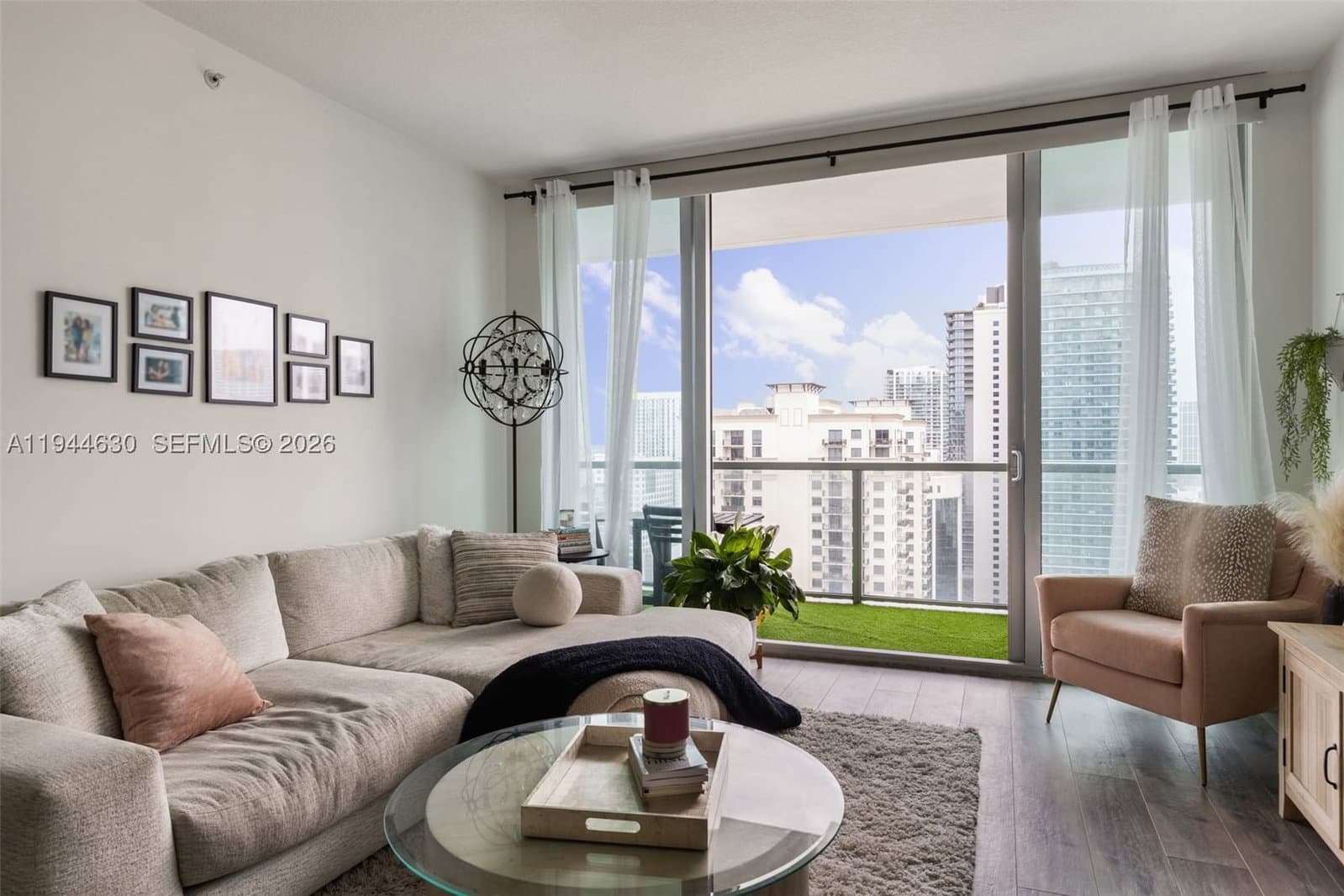 2-bedroom Condo — 1111 1st Ave #3723-N, Miami, FL 33130