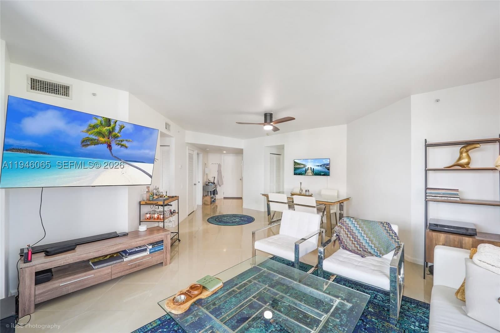 2+1 Condo — 701 Brickell Key Blvd #404, Miami, FL 33131