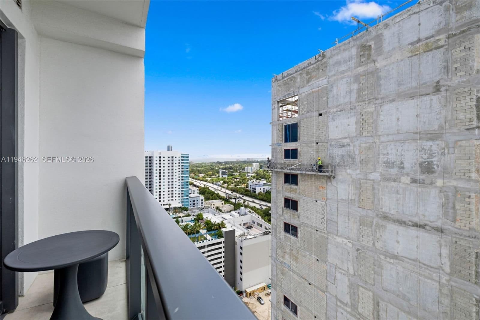 2+1 Condo — 239 9th St #2303, Miami, FL 33130