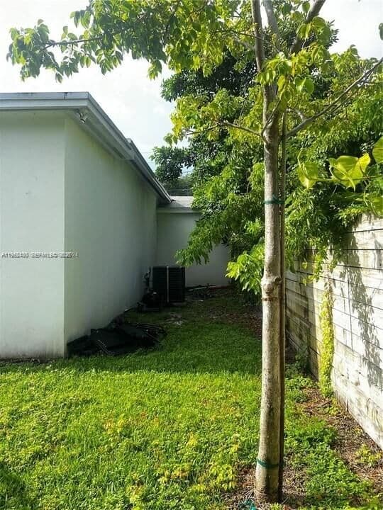 4-bedroom Single-Family Home — 15 52nd St, Miami, FL 33127