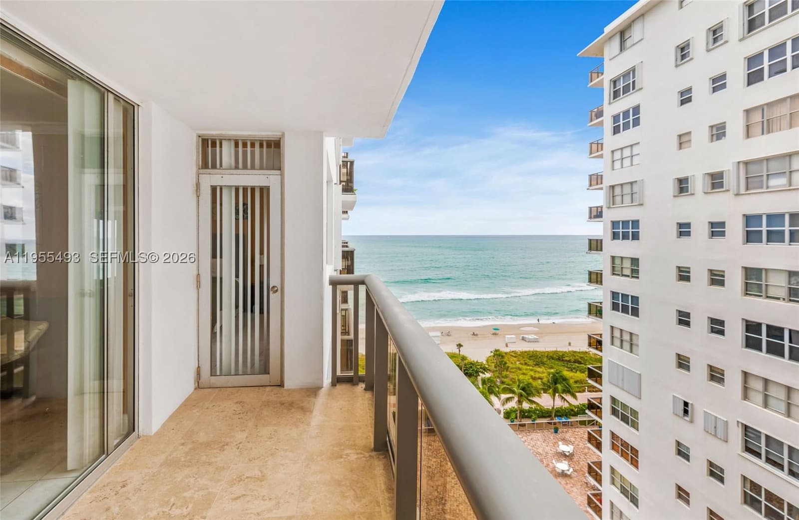 2+1 Condo — 6039 Collins Ave #1206, Miami Beach, FL 33140