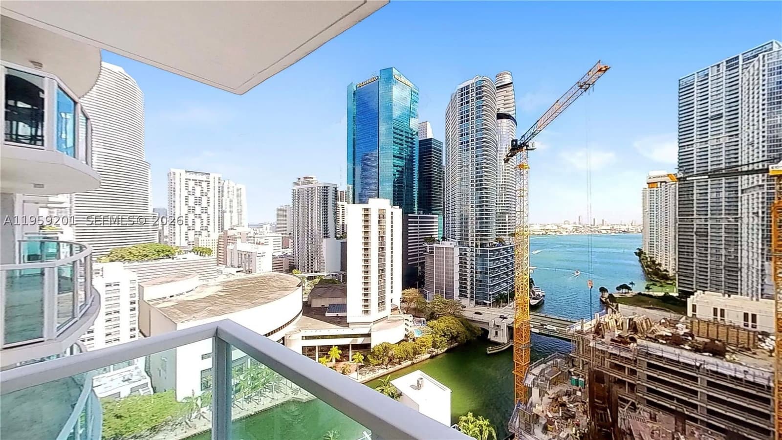 2-bedroom Condo — 31 5th St #2408, Miami, FL 33131