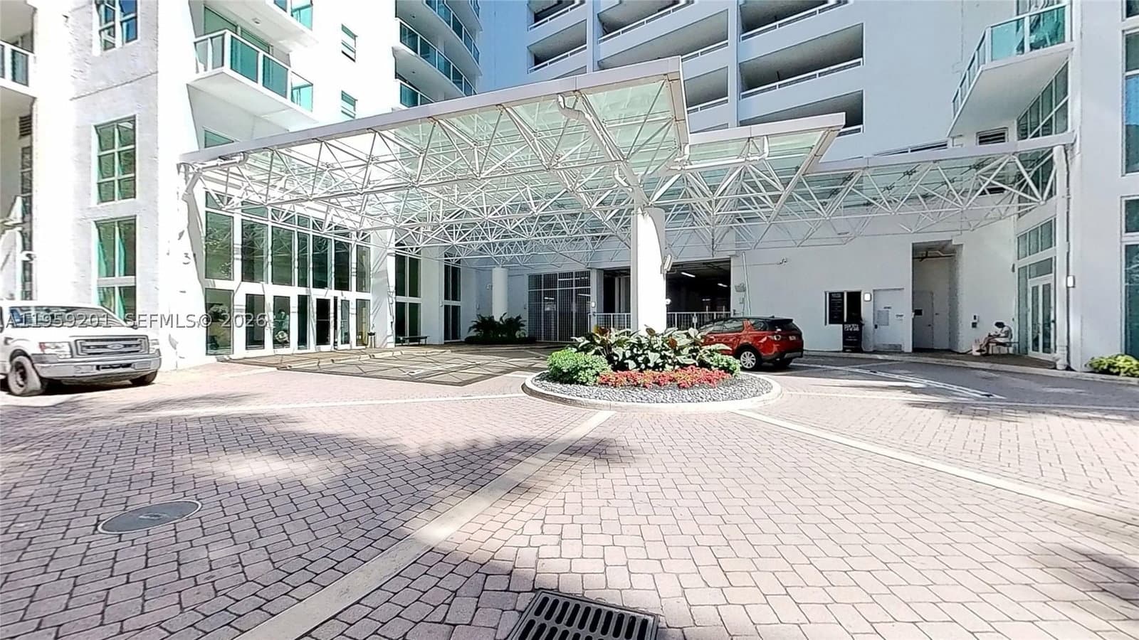 2-bedroom Condo — 31 5th St #2408, Miami, FL 33131