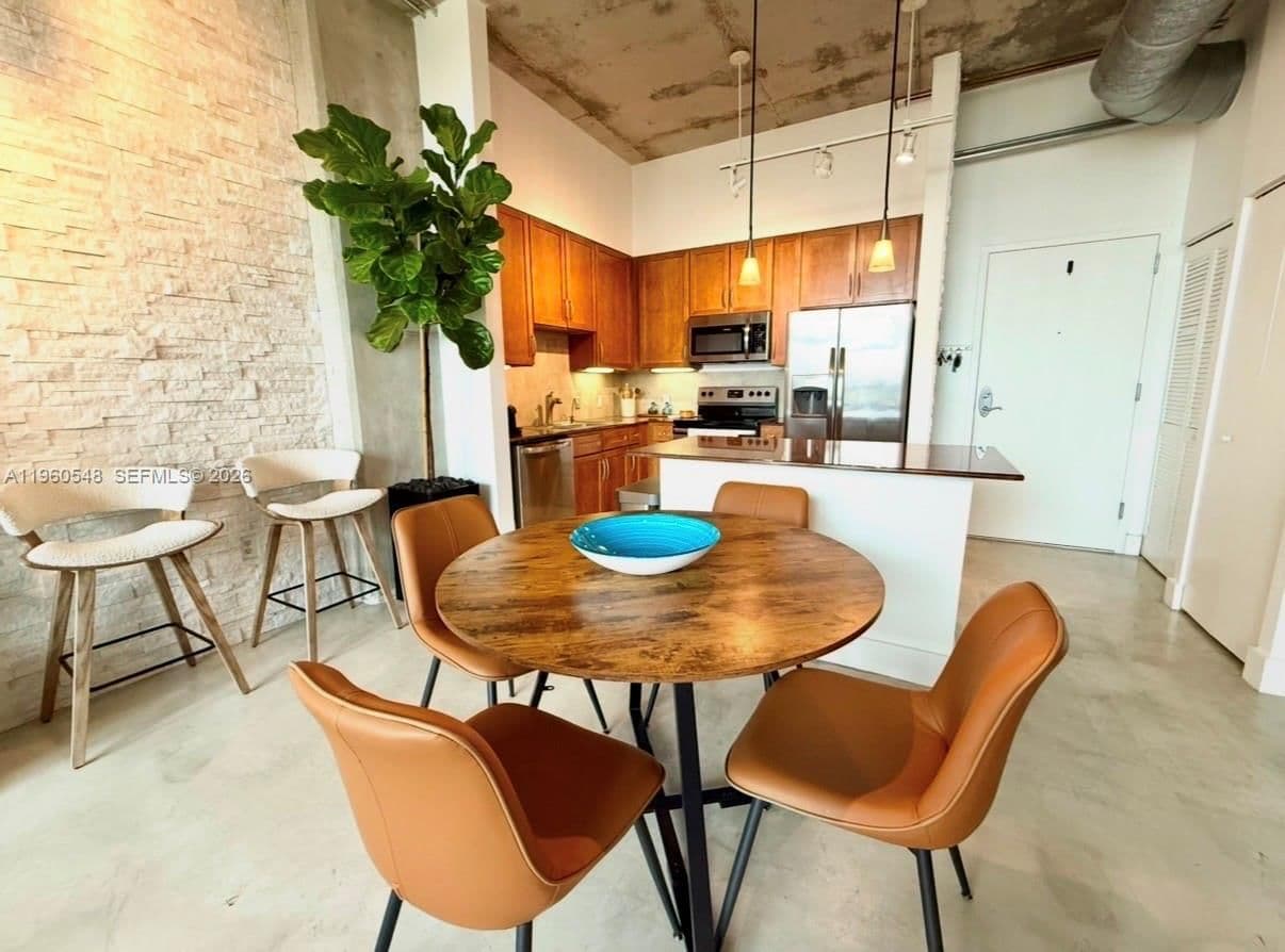 1+1 Condo — 2001 Biscayne Blvd #3608, Miami, FL 33137