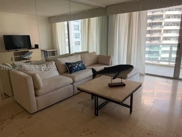 2-bedroom Condo — 5161 Collins Ave #703, Miami Beach, FL 33140