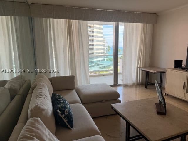 2-bedroom Condo — 5161 Collins Ave #703, Miami Beach, FL 33140