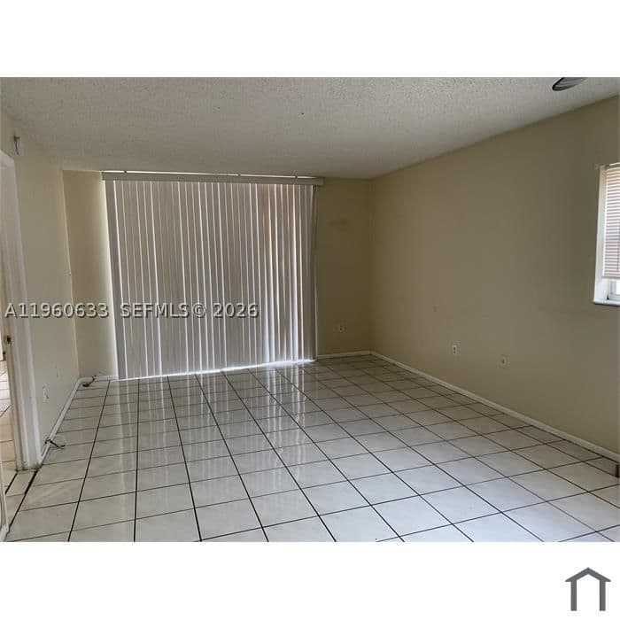 2+1 Condo — 19791 114th Ave #331, Miami, FL 33157