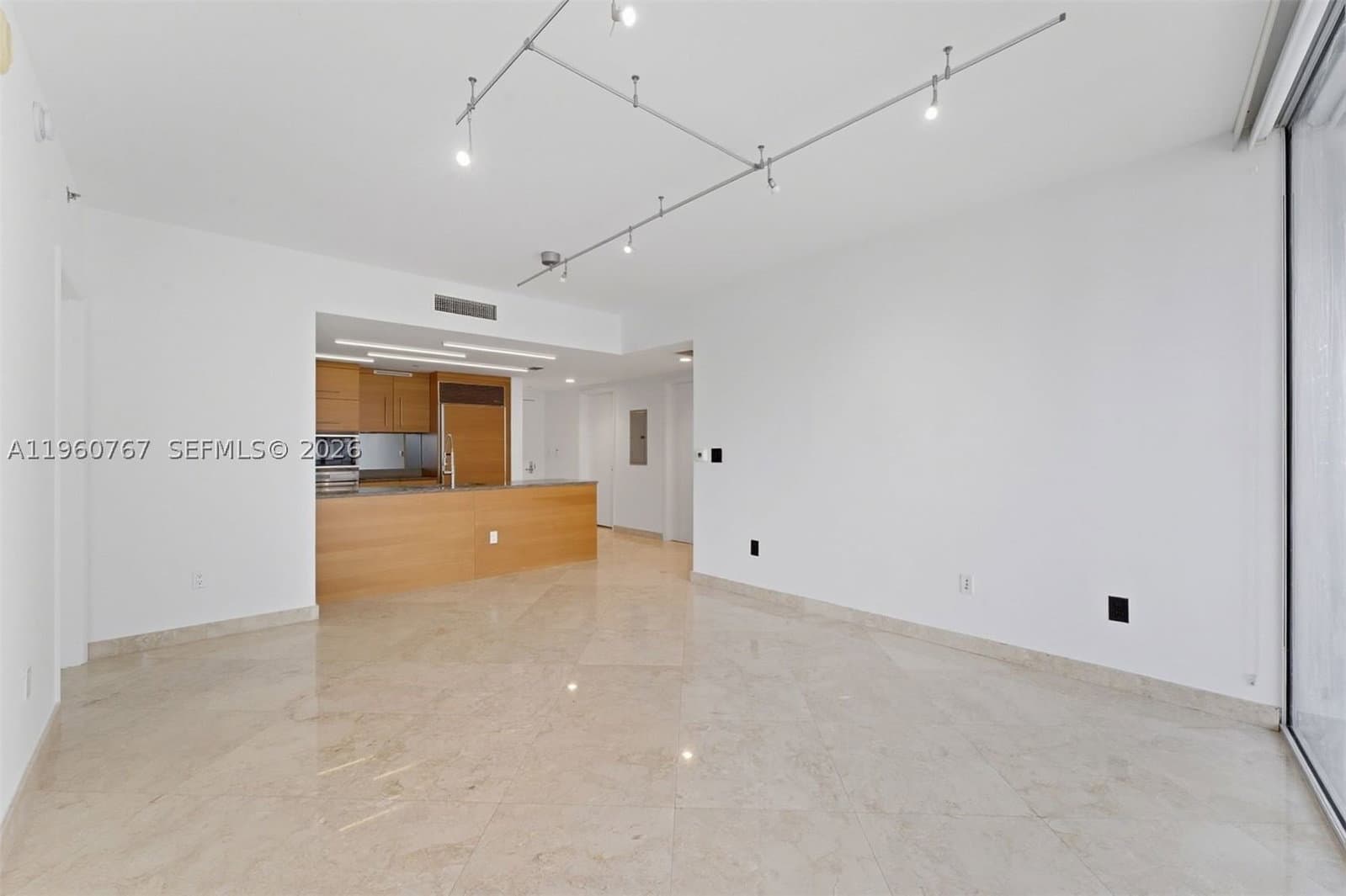 2+1 Condo — 475 Brickell Ave #3513, Miami, FL 33131