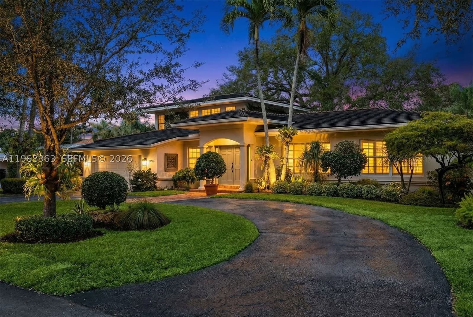4-bedroom Single-Family Home — 1255 Algardi Ave, Coral Gables, FL 33146