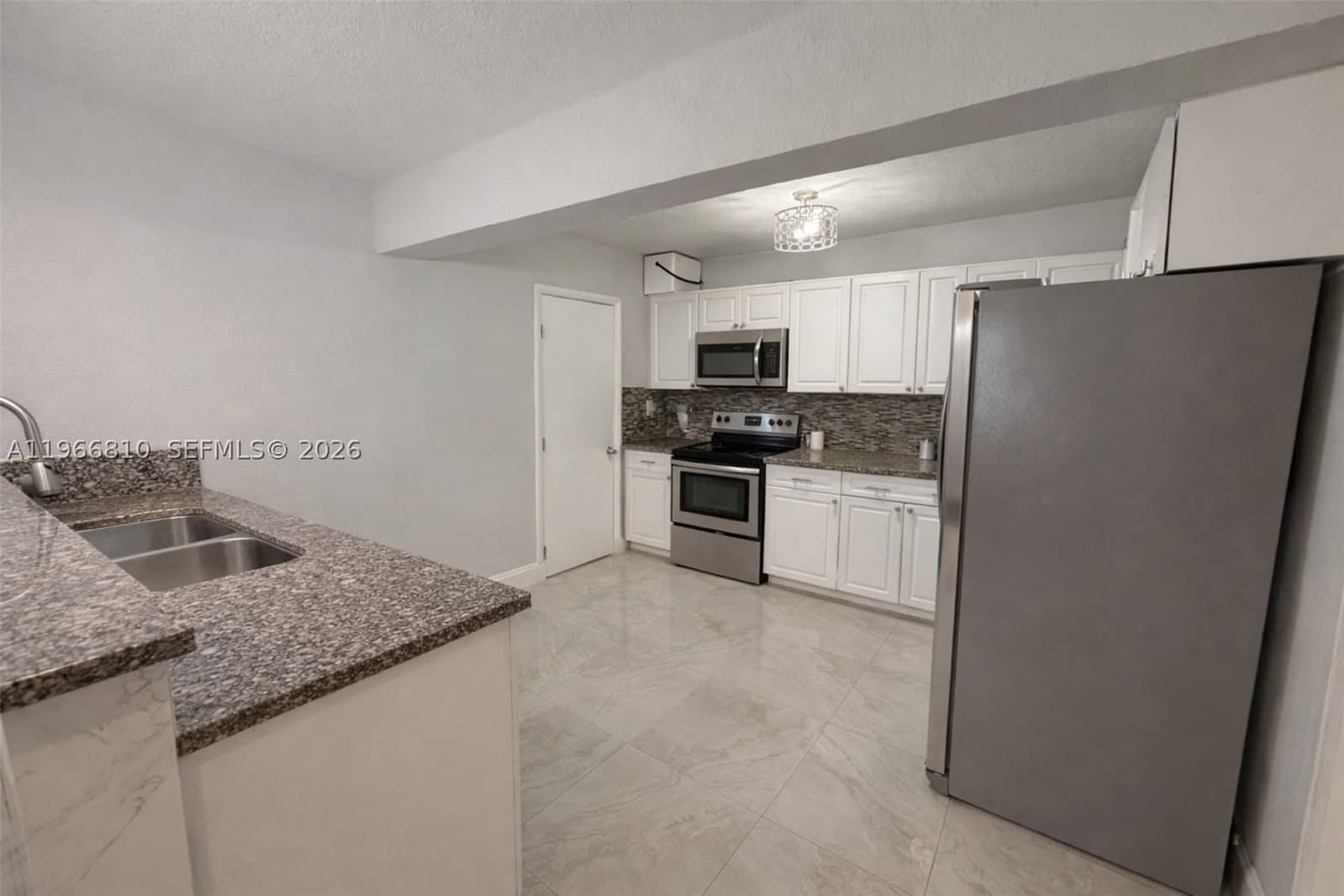 3+1 Müstakil ev — 4500 3rd Ave, Miami, FL 33127