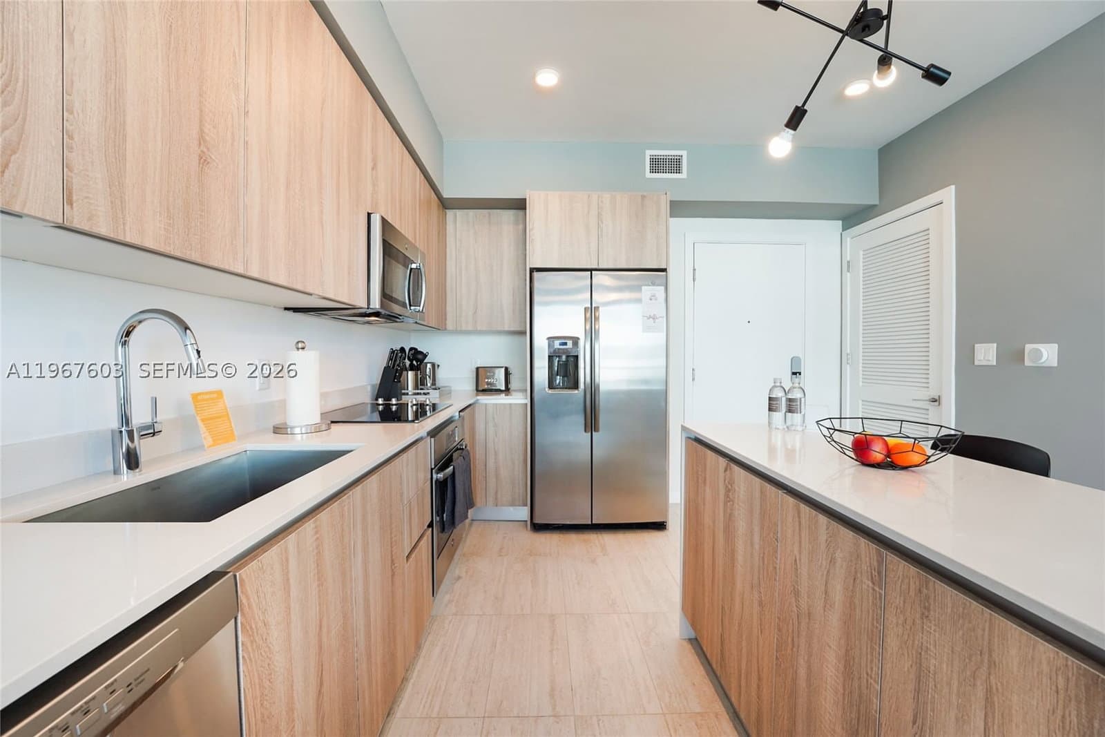 1-bedroom Condo — 3900 Biscayne Blvd #S-218, Miami, FL 33137