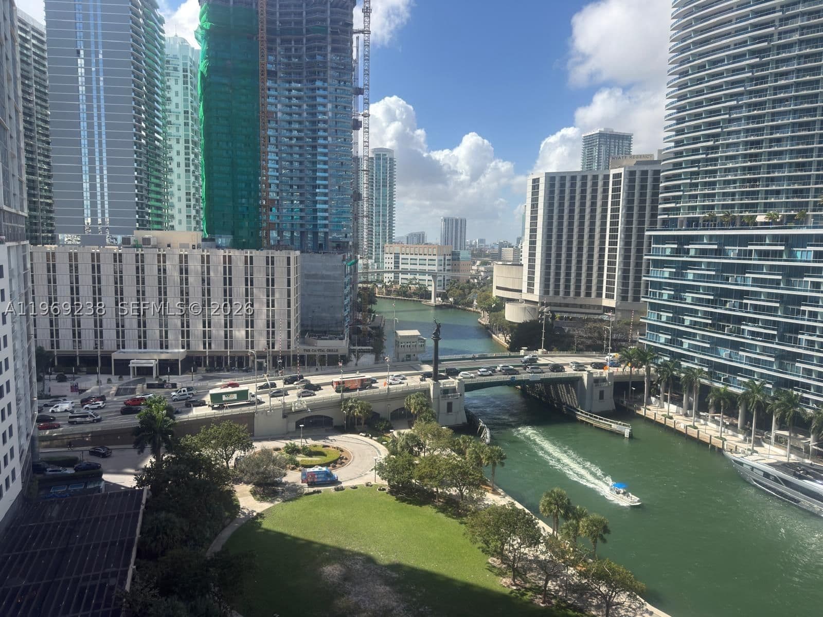 1+1 Condo — 465 Brickell #1504, Miami, FL 33131