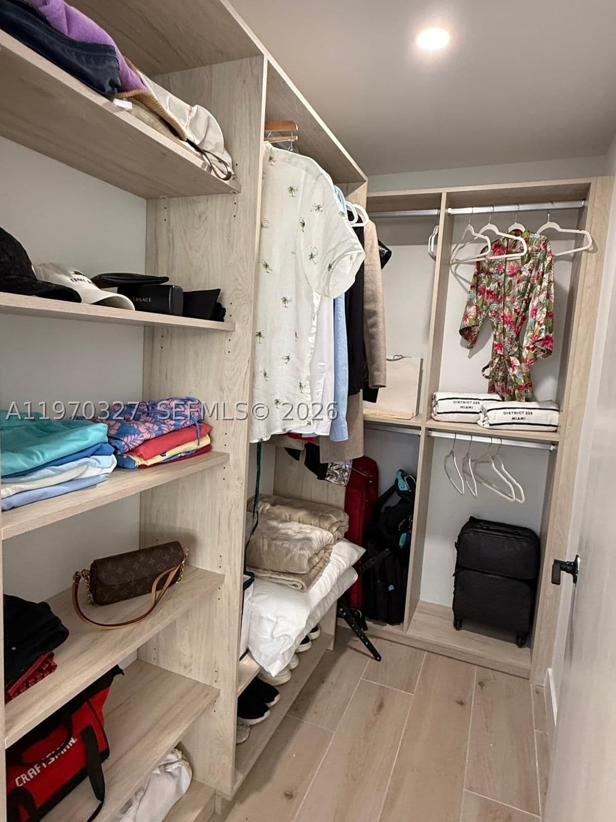 1-bedroom Condo — 225 Miami Ave #804, Miami, FL 33128