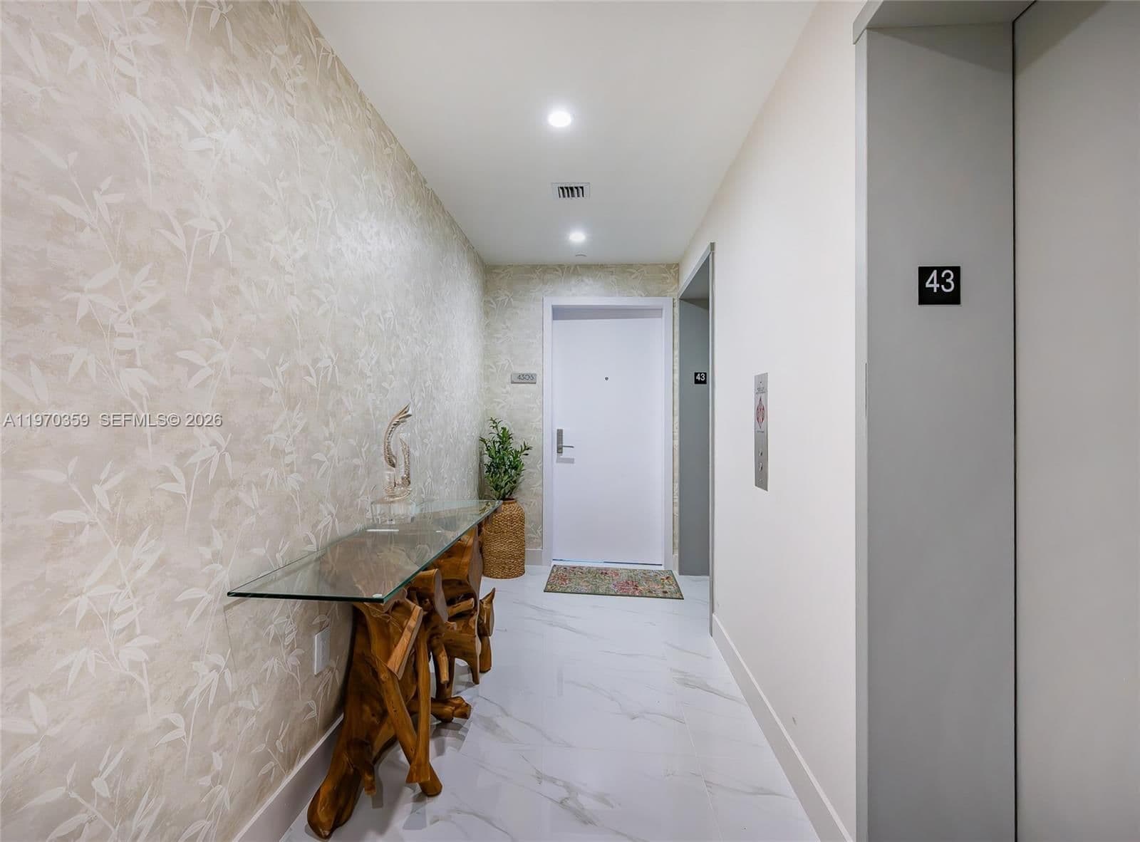 2+1 Condo — 700 24th Street #4306 S, Miami, FL 33137