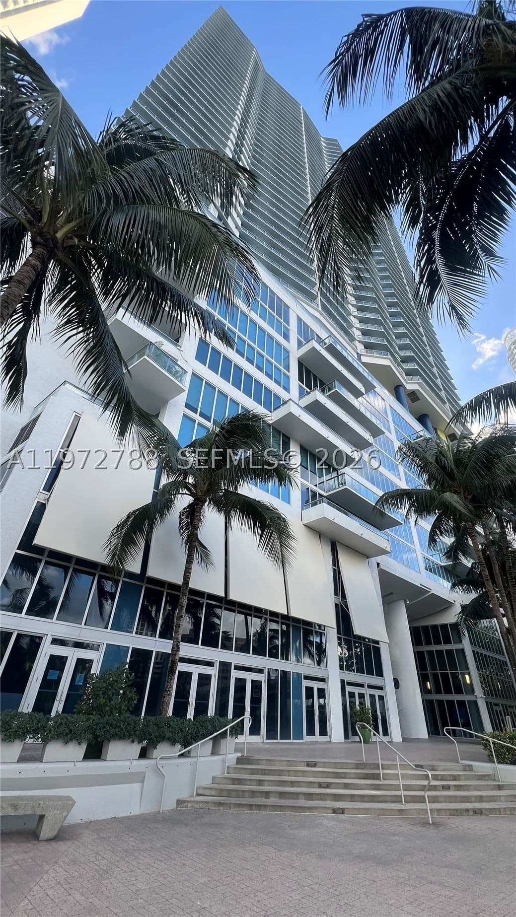 2+1 Condo — 185 7th St #2202, Miami, FL 33130