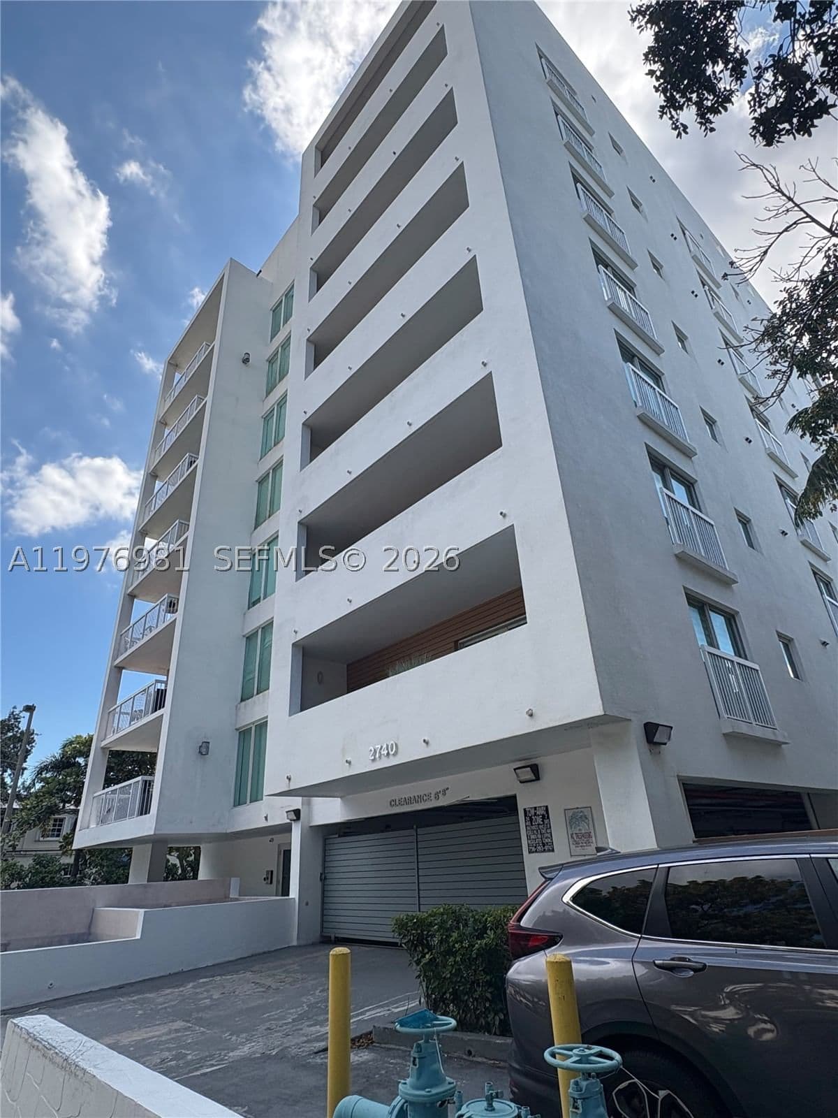 1-bedroom Condo — 2740 28th Ter #304, Miami, FL 33133